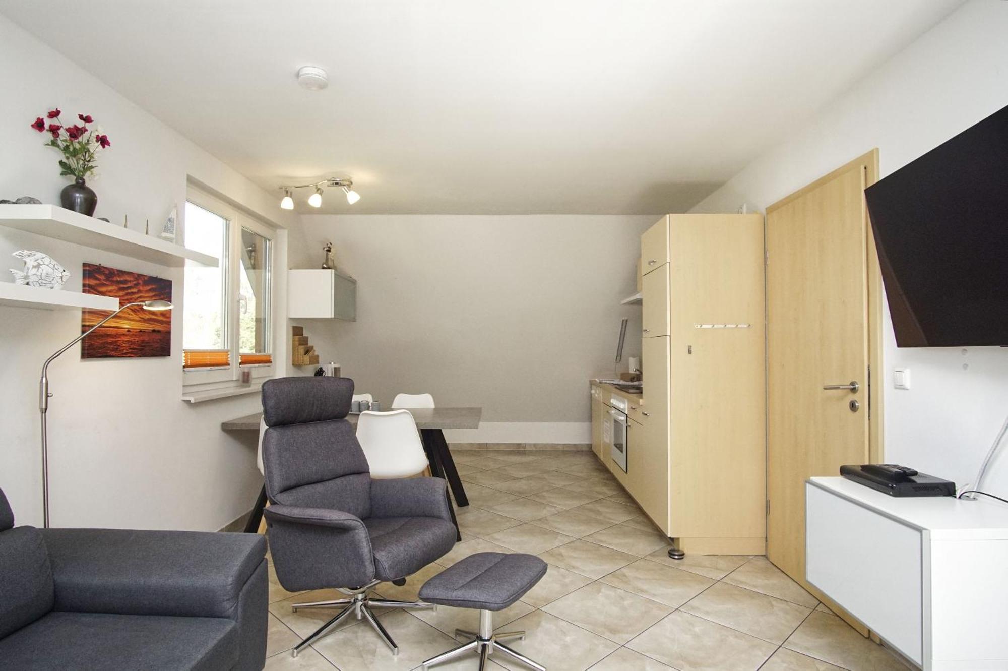 Moderne Fewo Nr 4 Mit Balkon, Sauna Im Haus, Garten - Ferienwohnungen Am Wald Klein Gelm 외부 사진